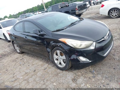 HYUNDAI ELANTRA 2013