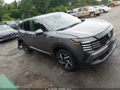 NISSAN KICKS 2025