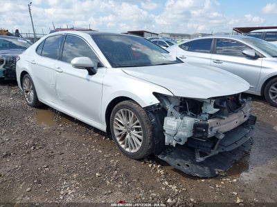 TOYOTA CAMRY 2018