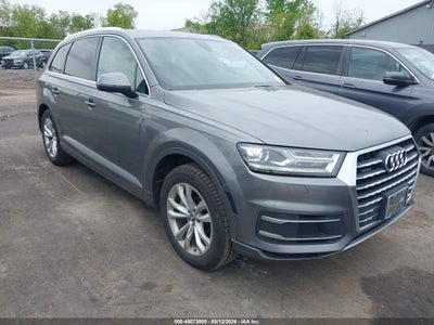 AUDI Q7 2017