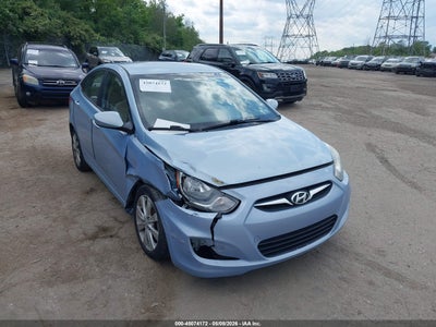 HYUNDAI ACCENT 2012