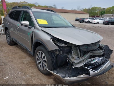 SUBARU OUTBACK 2020