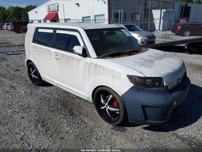 SCION XB 2008