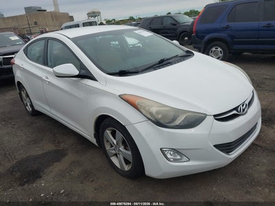 HYUNDAI ELANTRA 2013