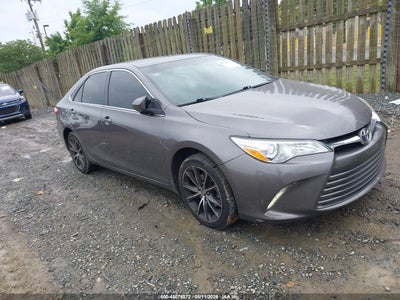 TOYOTA CAMRY 2016