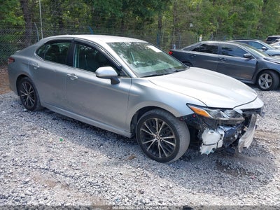 TOYOTA CAMRY 2020