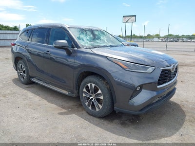 TOYOTA HIGHLANDER 2021