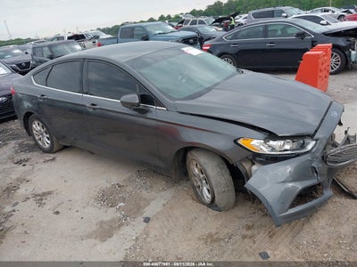 FORD FUSION 2016