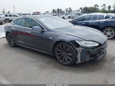 TESLA MODEL S 2015