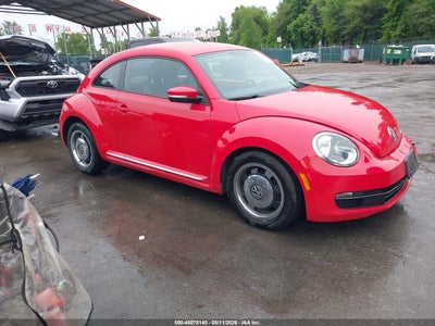 VOLKSWAGEN BEETLE 2012