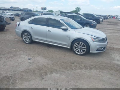 VOLKSWAGEN PASSAT 2017