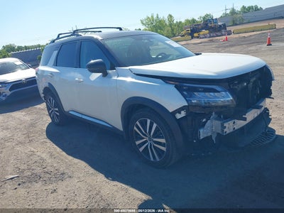 NISSAN PATHFINDER 2024
