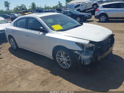 NISSAN MAXIMA 2011