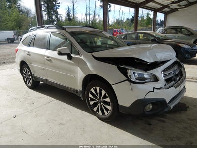 SUBARU OUTBACK 2016
