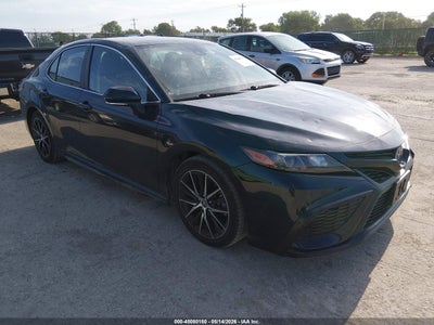 TOYOTA CAMRY 2021