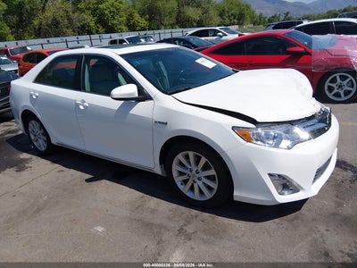 TOYOTA CAMRY HYBRID 2012