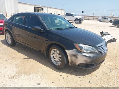 CHRYSLER 200 2012