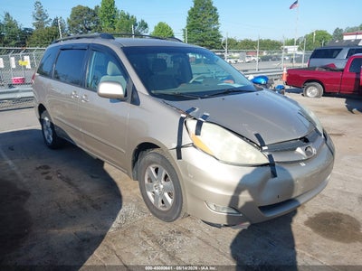 TOYOTA SIENNA 2006