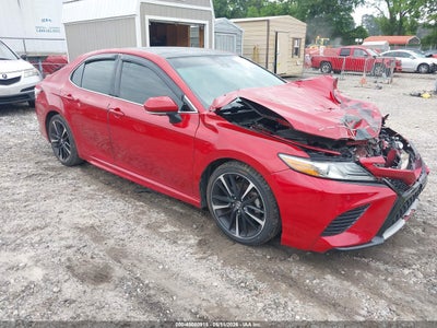 TOYOTA CAMRY 2019