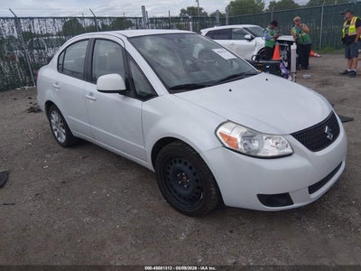 SUZUKI SX4 2011