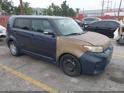 SCION XB 2012