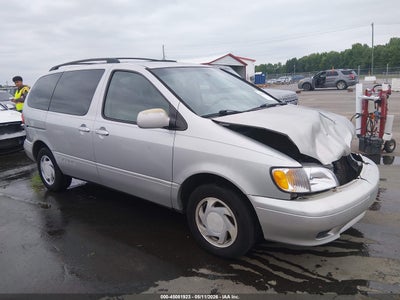 TOYOTA SIENNA 2002