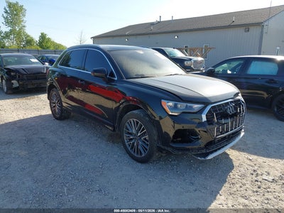 AUDI Q3 2021