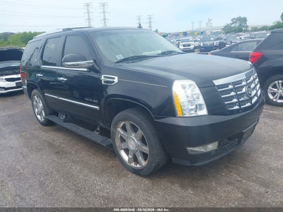 CADILLAC ESCALADE HYBRID 2011