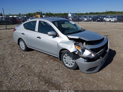 NISSAN VERSA 2019