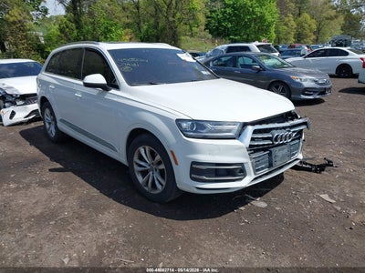 AUDI Q7 2017