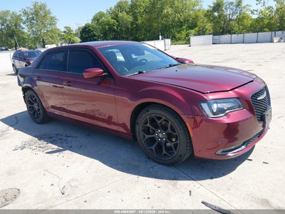 CHRYSLER 300 2019