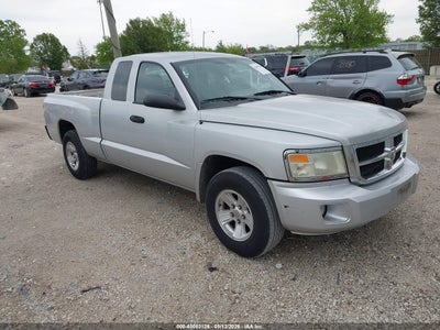 RAM DAKOTA 2011