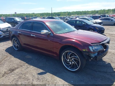 CHRYSLER 300 2018