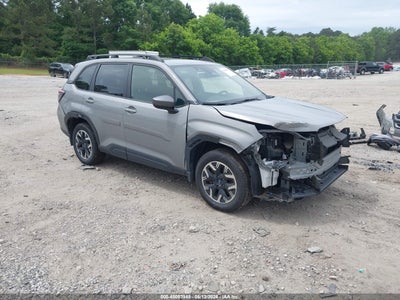 SUBARU FORESTER 2025