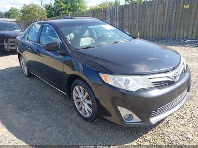 TOYOTA CAMRY 2012