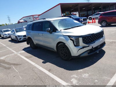 KIA CARNIVAL MPV 2025