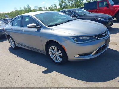 CHRYSLER 200 2015