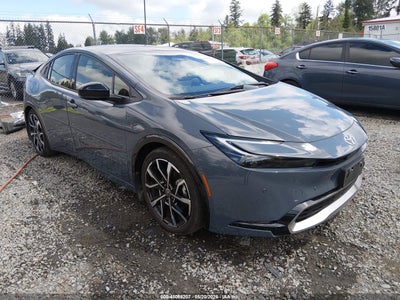 TOYOTA PRIUS PRIME 2024