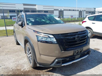 NISSAN PATHFINDER 2023