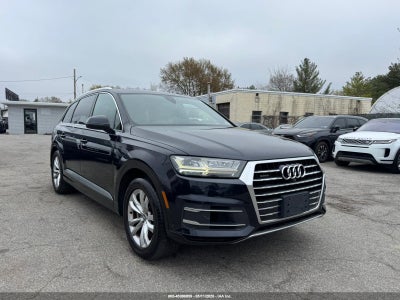 AUDI Q7 2017