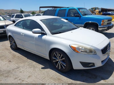 VOLVO C70 2012
