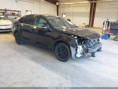 VOLKSWAGEN JETTA 2016
