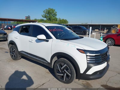 NISSAN KICKS 2025