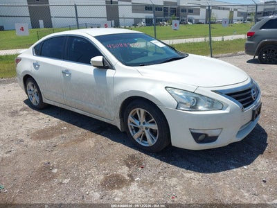 NISSAN ALTIMA 2015