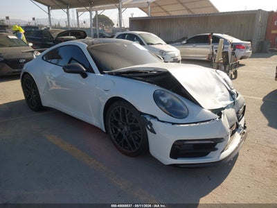 PORSCHE 911 2024