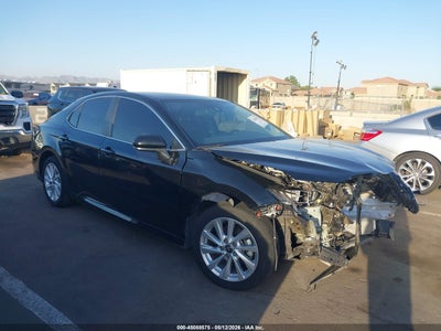 TOYOTA CAMRY 2023