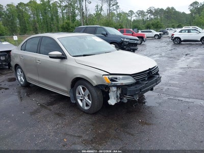 VOLKSWAGEN JETTA 2013