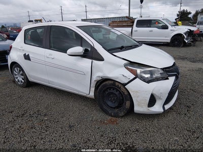 TOYOTA YARIS 2015