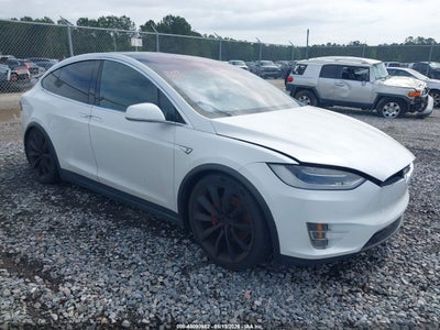 TESLA MODEL X 2016