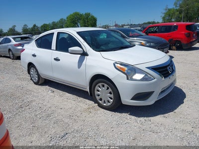 NISSAN VERSA 2019
